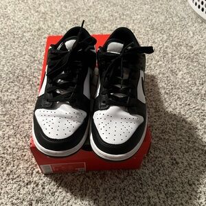 Nike panda dunks